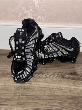 Nike Shok TL SP 3 by Riccardo Tisci Women’s Black Silver Athletic Sneakers